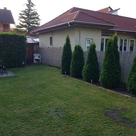 Nádor Apartman Apartamento Balatonlelle Exterior foto