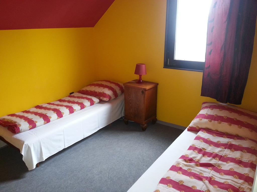 Nádor Apartman Apartamento Balatonlelle Quarto foto